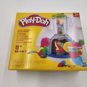 Swirl'n Smoothies Blender PlaySet - Colorful Creative Fun
